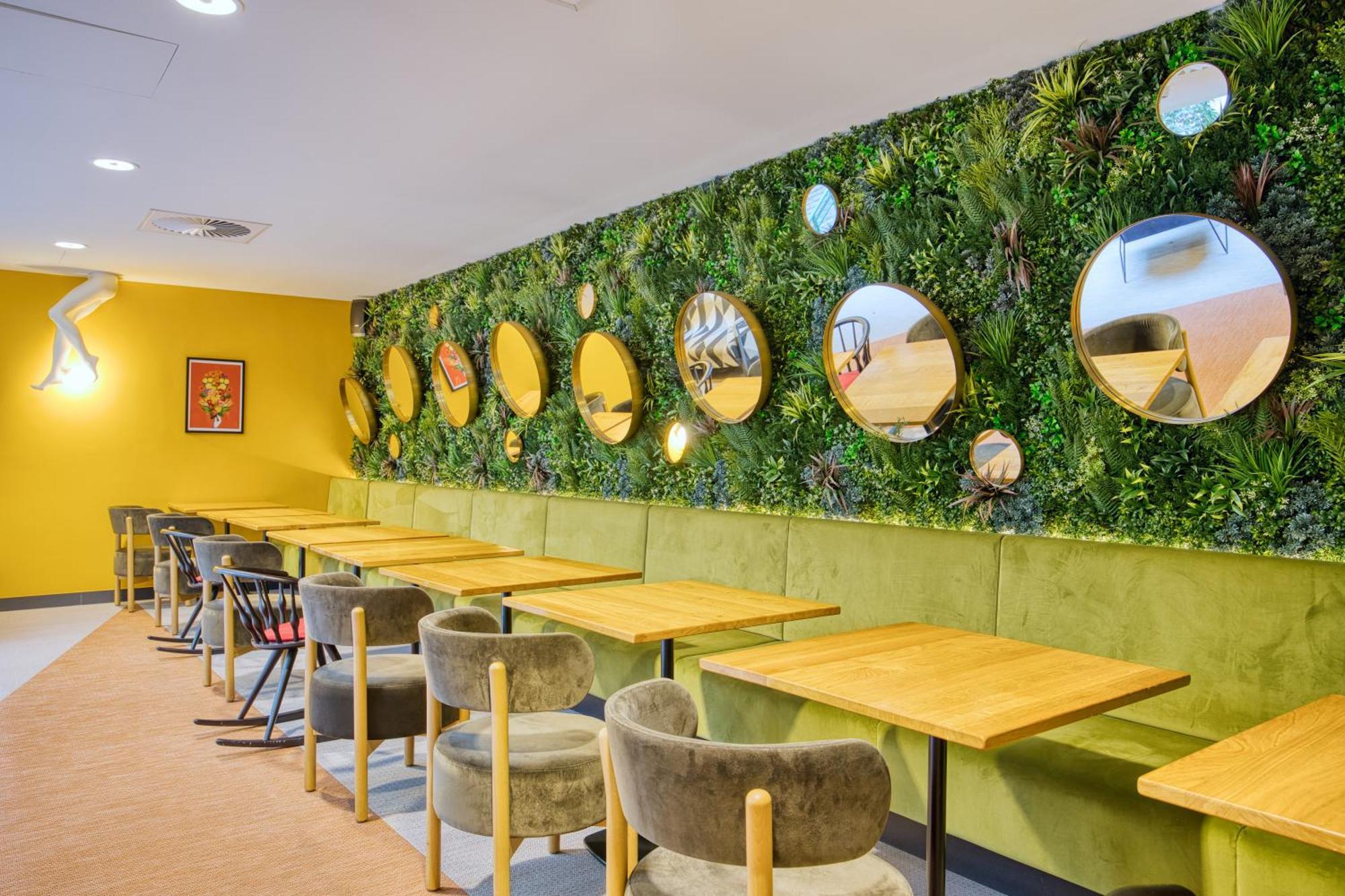 B&B Hotel Brussels Centre Louise 外观 照片